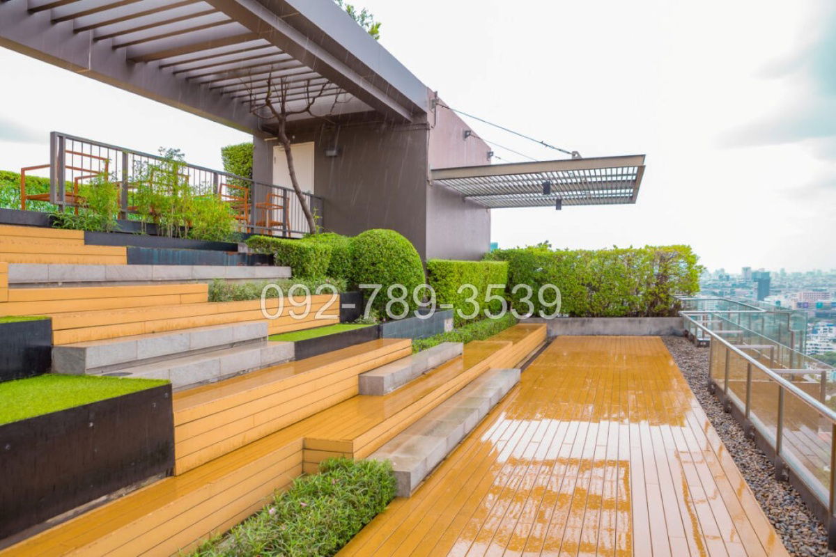 picture Centric Ari Station Condominium for Sale 7th floor garden view - 14/17