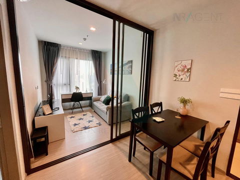For Rent Condo LIFE ASOKE - RAMA 9 Building A, Floor 32,1 bed room, Room size 35.00 sqm