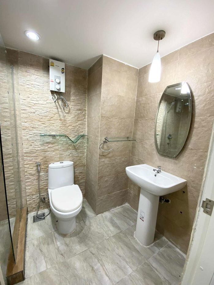 picture 𝗥𝗮𝘁𝗰𝗵𝗮𝗱𝗮 𝗢𝗿𝗰𝗵𝗶𝗱 for rent ✨ Fully furnished - 6/8