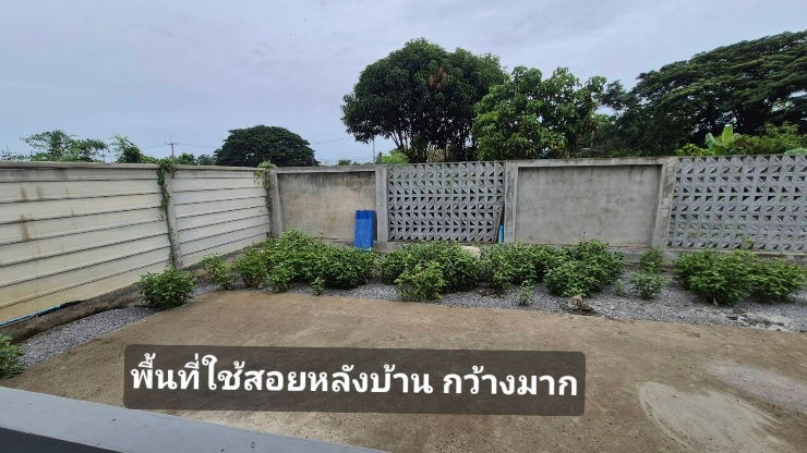 รูป บ้านเดี่ยว2 ชั้น สไตล์ คอนเทมโพรารี่ เน้นพื้นที่ใช้สอย แถมฟรี บ้านอีก1หลัง - รูปที่ 15/19