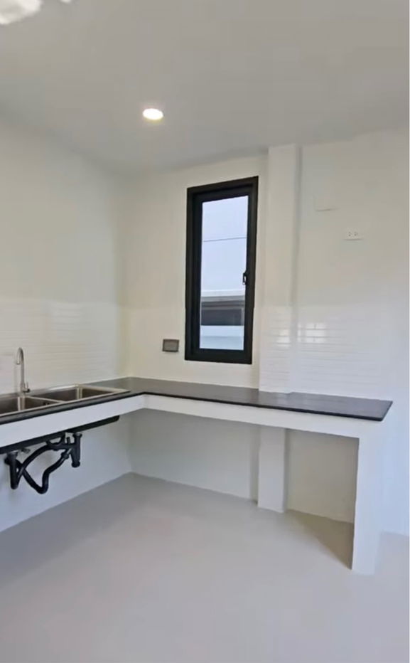 picture P0128 For Sale! Corner Unit Detached House - Sukhumvit 60/1 - 5/11