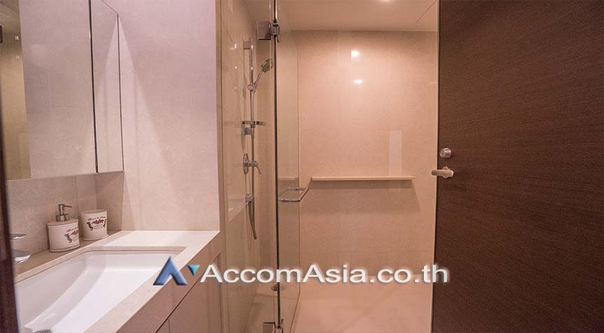 รูป 🔼🔽 AccomA 📩 Modern white-tone condo with city balcony in Sukhumvit at Quattro Thonglor (13000592) - รูปที่ 8/10