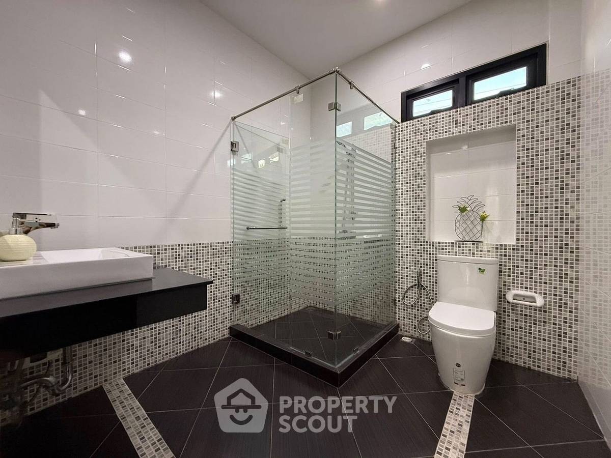 picture 3-BR House at Baan Dusit Pattaya Park close to Pattaya (ID 2220779) - 12/20