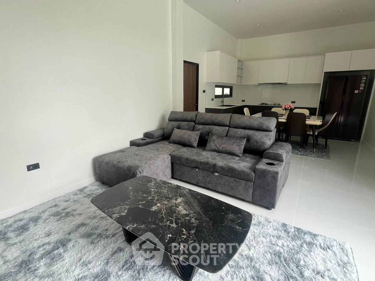 รูป วิลล่า 3-ห้องนอน ใกล้ พัทยาตะวันออก (ID 2217646) - รูปที่ 8/22