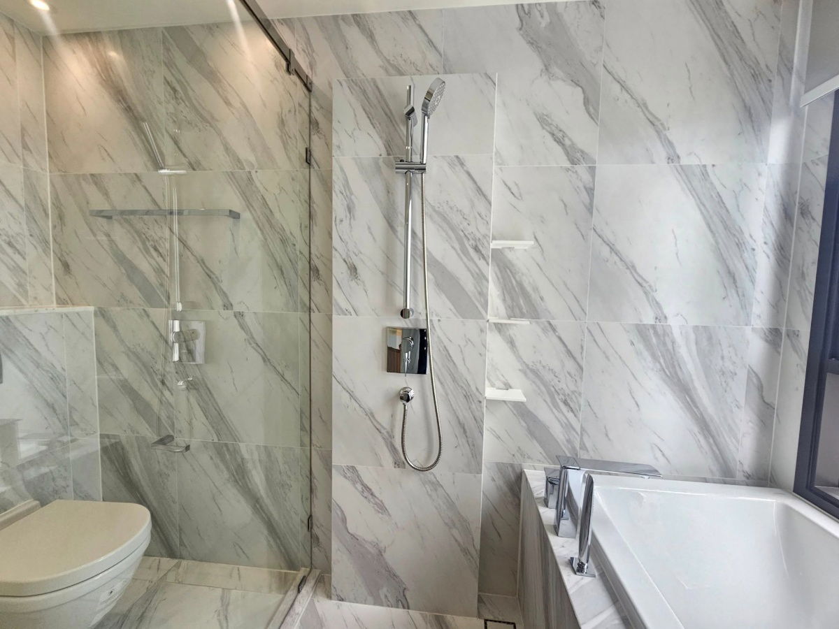 picture 🏠For Rent : Muniq Sukhumvit 23 (Pet Friendly) Luxury condo near BTS only 200 meters, very beautiful room, ready to move in, rent 70,000 baht - 11/13