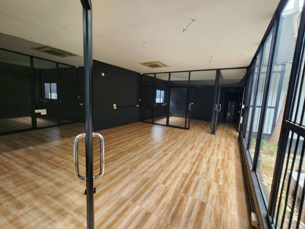 picture BTS Bangjak 398m. Wisdom101 800m. Cloud Eleven 900m. For rent 2-storey home office 50 sq.wa. 196sq.m - 7/8