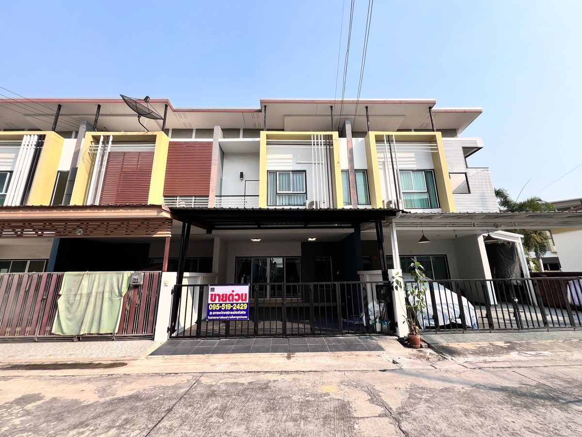 รูป ขายทาวน์โฮมหมู่บ้านอรินสิริ@ถนนข้าวหลาม บางแสน ชลบุรี  เพียง 5 นาที ถึงหาดบางแสน - รูปที่ 1/23