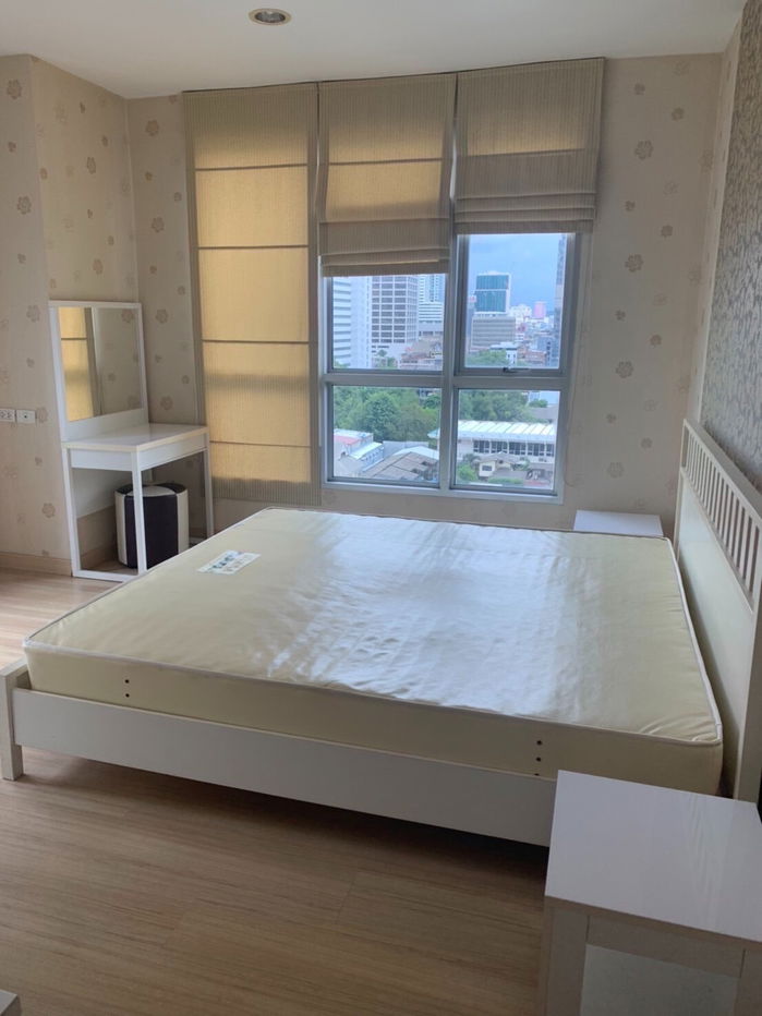 picture Corner unit 2-bedroom Condominium unit for Sale in Life @Sathorn 10, 5 minute walk from BTS Chongnonsi Station - 3/11