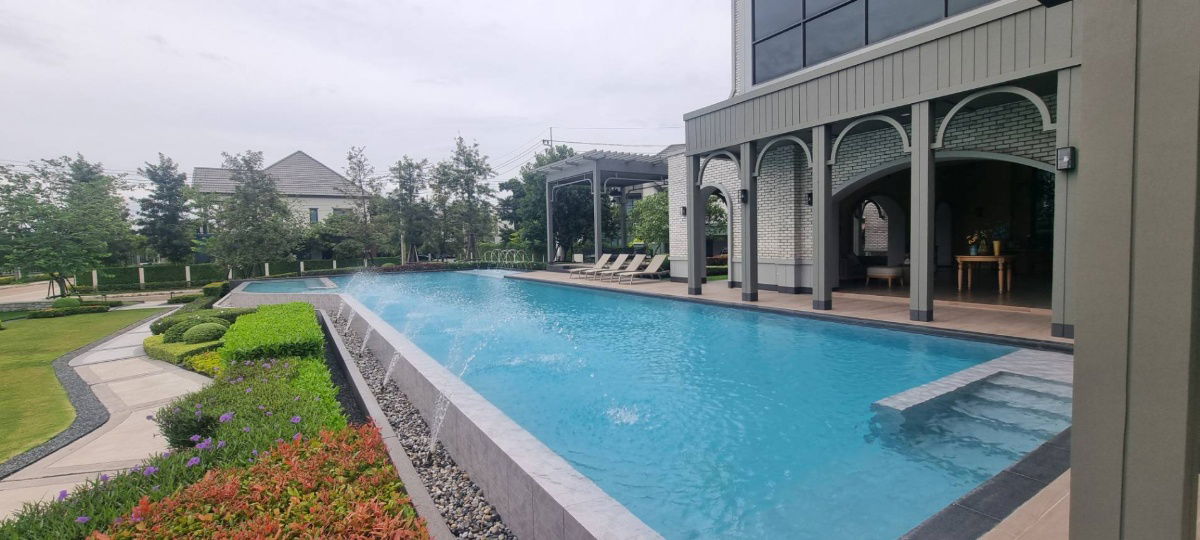 picture Show House for Sale at Saransiri Ratchaphruek 345 A quality project by Sansiri. - 12/12