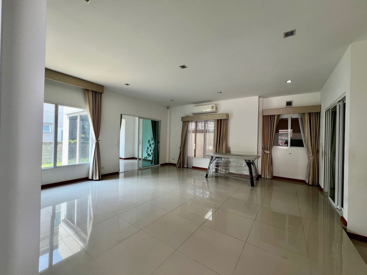 picture 🏡 Urgent Sale! Detached House at Casa Ville Bangna – Thepharak 🔥 Special Price – Re-listing After Reservation Canceled | Best Deal in the Project! - 5/43