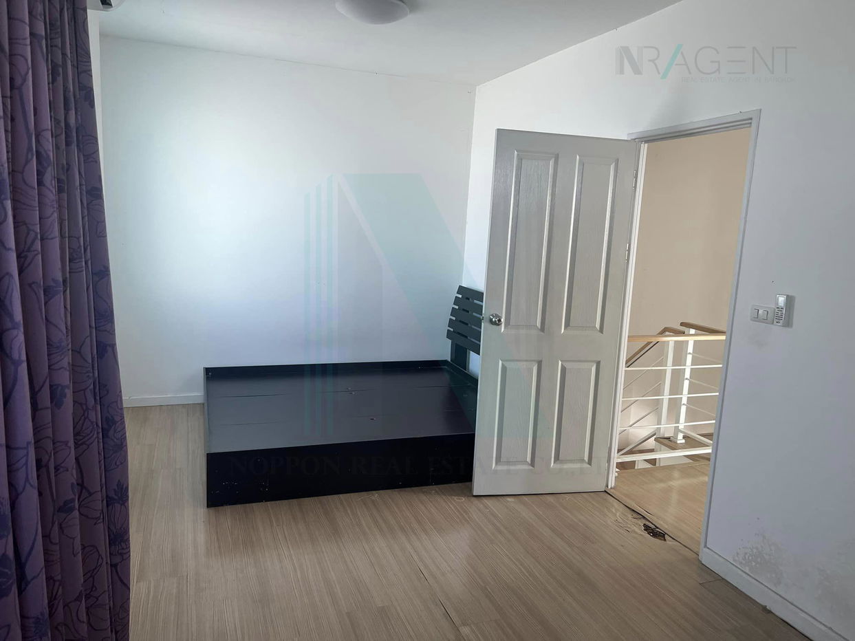 picture 🎉 For Sell Town house VILLETTE TOWNHOME KANCHANAPISEK 2-story 3 bedroom 2 bathroom - 2/8