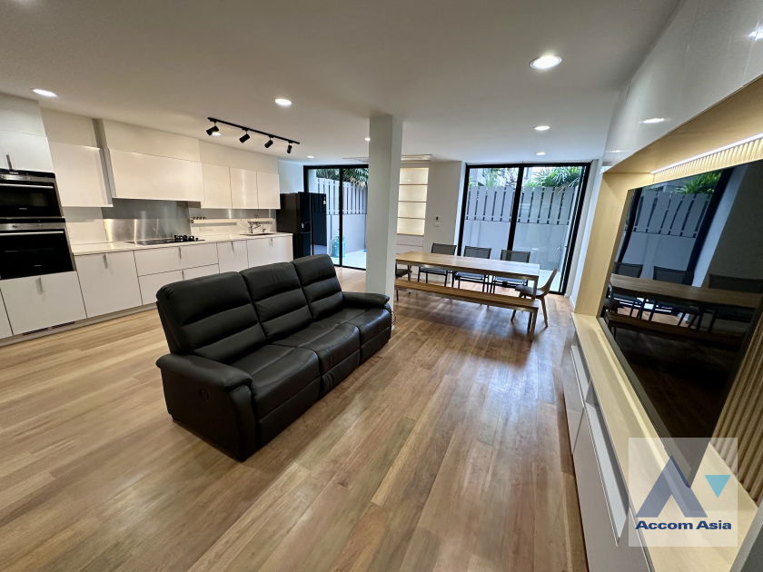 รูป 🔼🔽 AccomA 📩 Garden View 5 BR Townhouse @ (AA44279) - รูปที่ 3/20