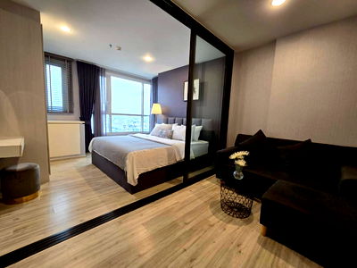 Condos for rent Bangkok : Condo for Rent : XT Huaikhwang  Schedule a viewing 👉 Line: @propertybkk1