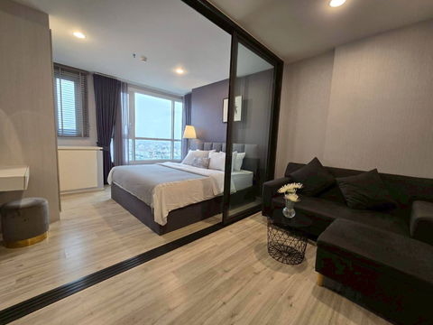 Condo for Rent : XT Huaikhwang  Schedule a viewing 👉 Line: @propertybkk1
