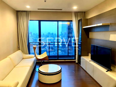Condos for rent MRT Thailand Cultural Centre : 2 Beds Large Room High Floor Good view & Perfect Location Close to MRT Thailand Cultural Centre Station, 220 m. @   Ivy Ampio