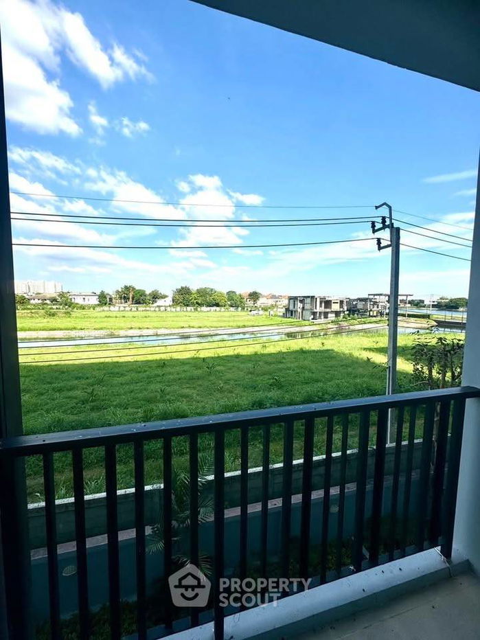 picture 1-BR Condo at Double Lake Condominium Phrase 2 in Ban Mai (ID 2222462) - 9/15