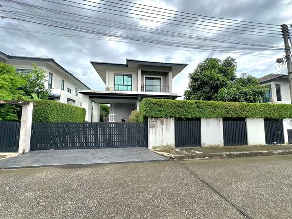 picture House for sale , near samyag market, central festival chiangmai. near 2nd ring road 700 m. - 1/16
