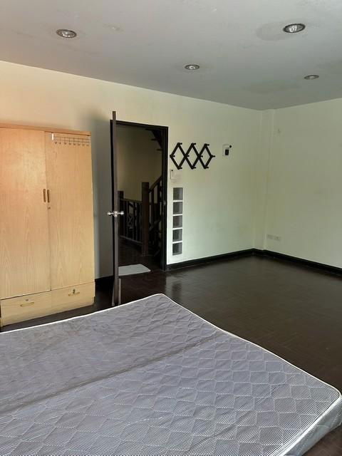 รูป P35  ให้เช่าทาวน์โฮม 3ชั้น ซอยลาดพร้าว101 บางกะปิ - รูปที่ 7/10