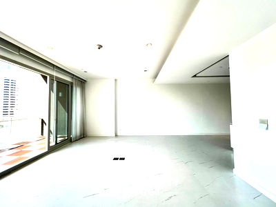 Condos for sale Assumption Convent Silom School : 3-BR Condo at 185 Rajadamri near BTS Ratchadamri (ID 2215011)