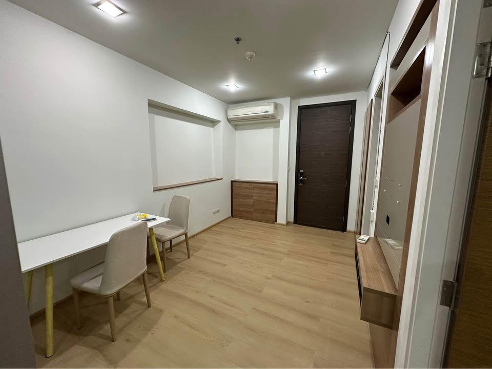 picture R2556 Condo For Rent RHYTHM Phahol Ari - 2/9