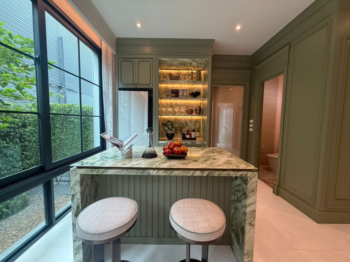 รูป 🏡 ขายบ้านพร้อมเฟอร์นิเจอร์ ตกแต่งครบ!!! โครงการณริณสิริ พระราม 9 – กรุงเทพกรีฑา บ้านหรูระดับ Luxury จากแสนสิริ - รูปที่ 6/16