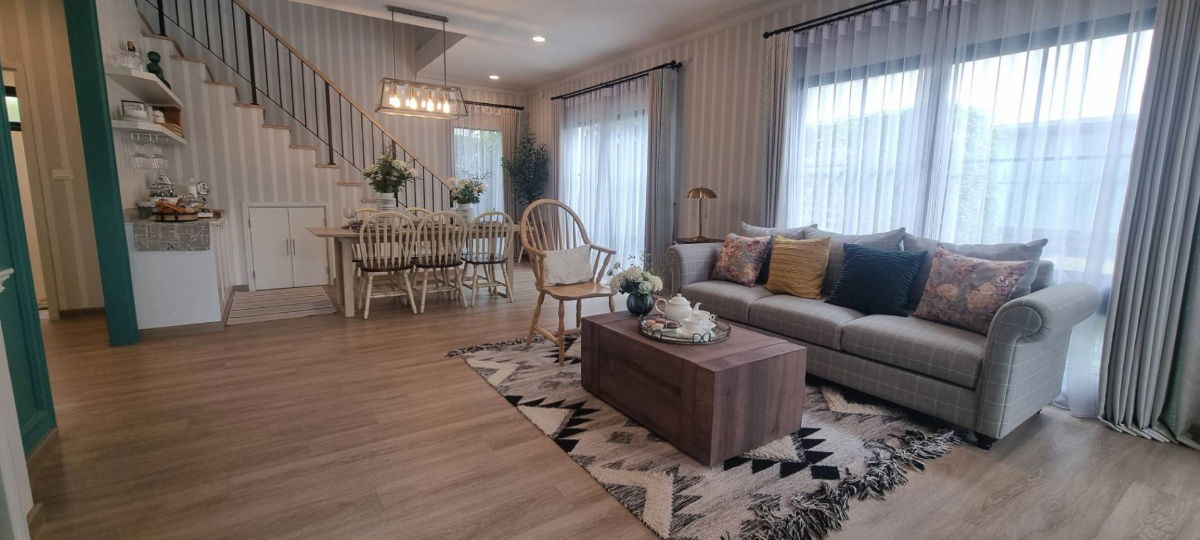 picture Show House for Sale at Saransiri Ratchaphruek 345 A quality project by Sansiri. - 4/12
