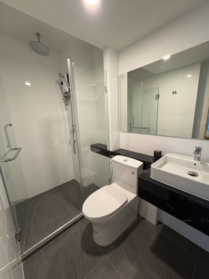 picture For rent Knightsbridge Space Rama 9  - 29/29