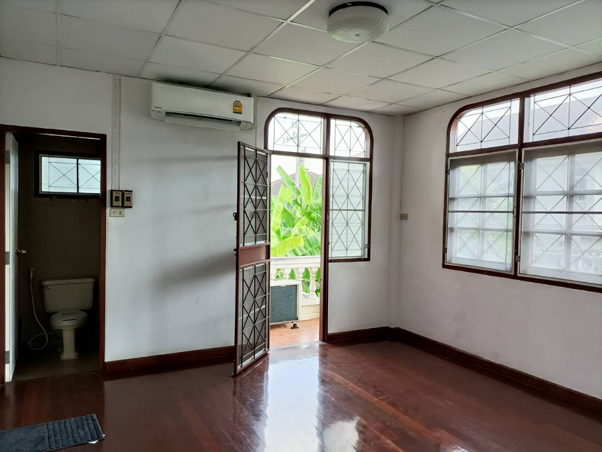 รูป ให้เช่า บ้านเดี่ยว 3 ห้องนอน ที่ ซอยปุณณวิถี 49, ใกล้สถานี BTS ปุณณวิถี - รูปที่ 8/10