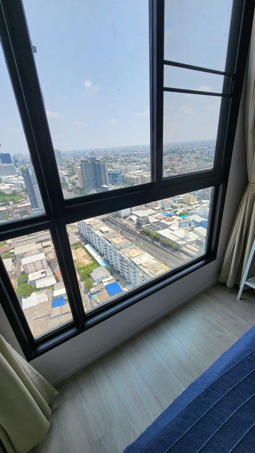 picture SH1368 Quinn Ratchada17 Condo for rent - 9/10