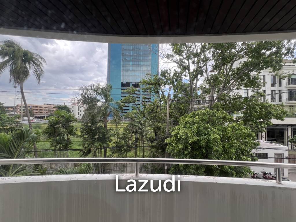 picture 4 Bedroom 4 bathroom Condo 272 Sq.m. at Liang Garden Bangkok - 17/17