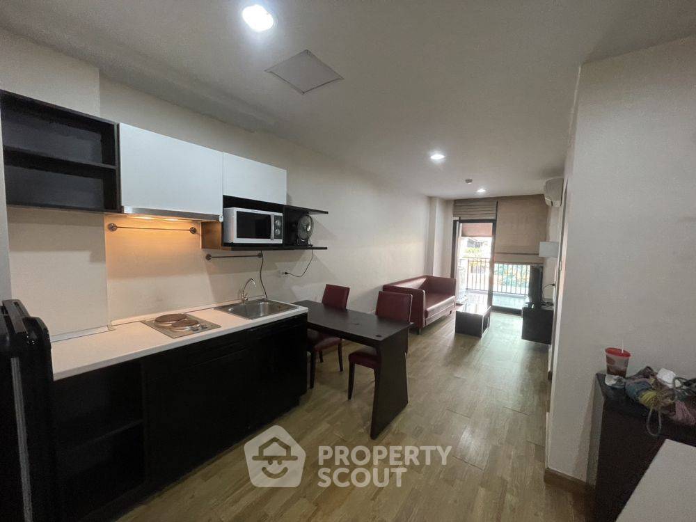 picture 1-BR Condo at Baan Navatara Condominium in Nuan Chan (ID 2143511) - 5/12