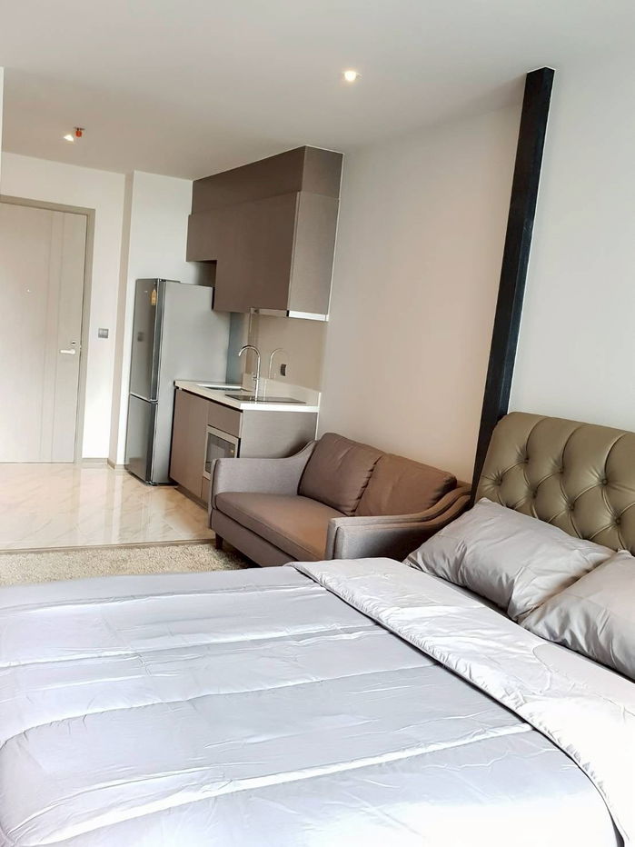 picture Special Price! Studio 30 Sqm. Fully furnished - 1/6