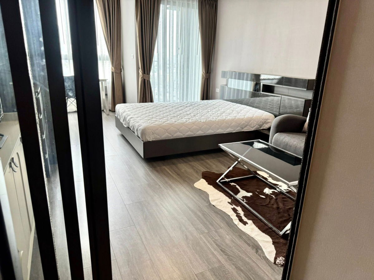 picture For rent Ideo Sukhumvit Rama 4, studio room, fully furnish, nearby BTS Phra Khanong. Ready to move in - 3/10