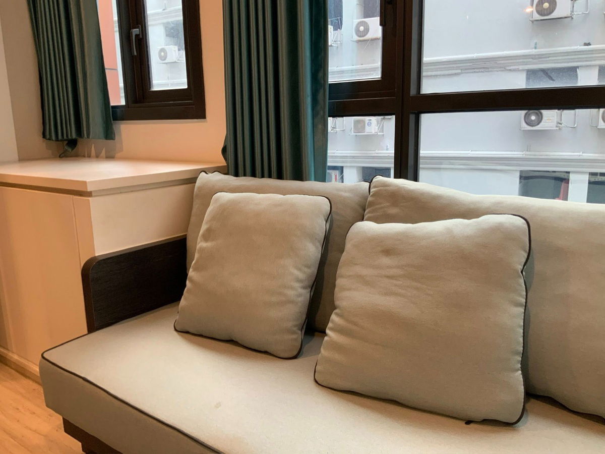 picture 🌿 WS1647 [For rent] XT Huai Khwang 💰 Rent only 17,500 baht/month 📍 MRT Huai Khwang - 1/11