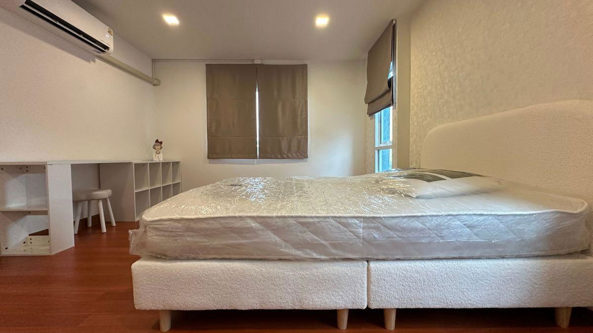 picture Townhouse for rent ✨ On Nut 46 - Srinakarin 36 near MRT Srinakarin 38 only 1.2 km. ✨ 3 bedrooms, 4 bathrooms - 13/18