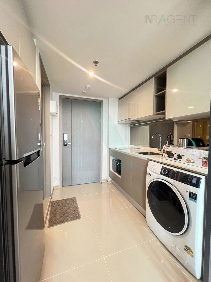 รูป ให้เช่าคอนโด ไอดีโอ พระราม 9 - อโศก อาคาร 1 ชั้น 30 Duplex ขนาด 37 ตรม ใกล้ MRT พระราม 9 - รูปที่ 8/8