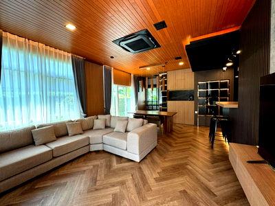 Townhouses for rent Raffles International College : 🟢For Rent🟢Mandana Bangna-Wongwaen Village, fully furnished, 📱ADD LINE @nathong97 (reply ⚡ 24 Hr) P614