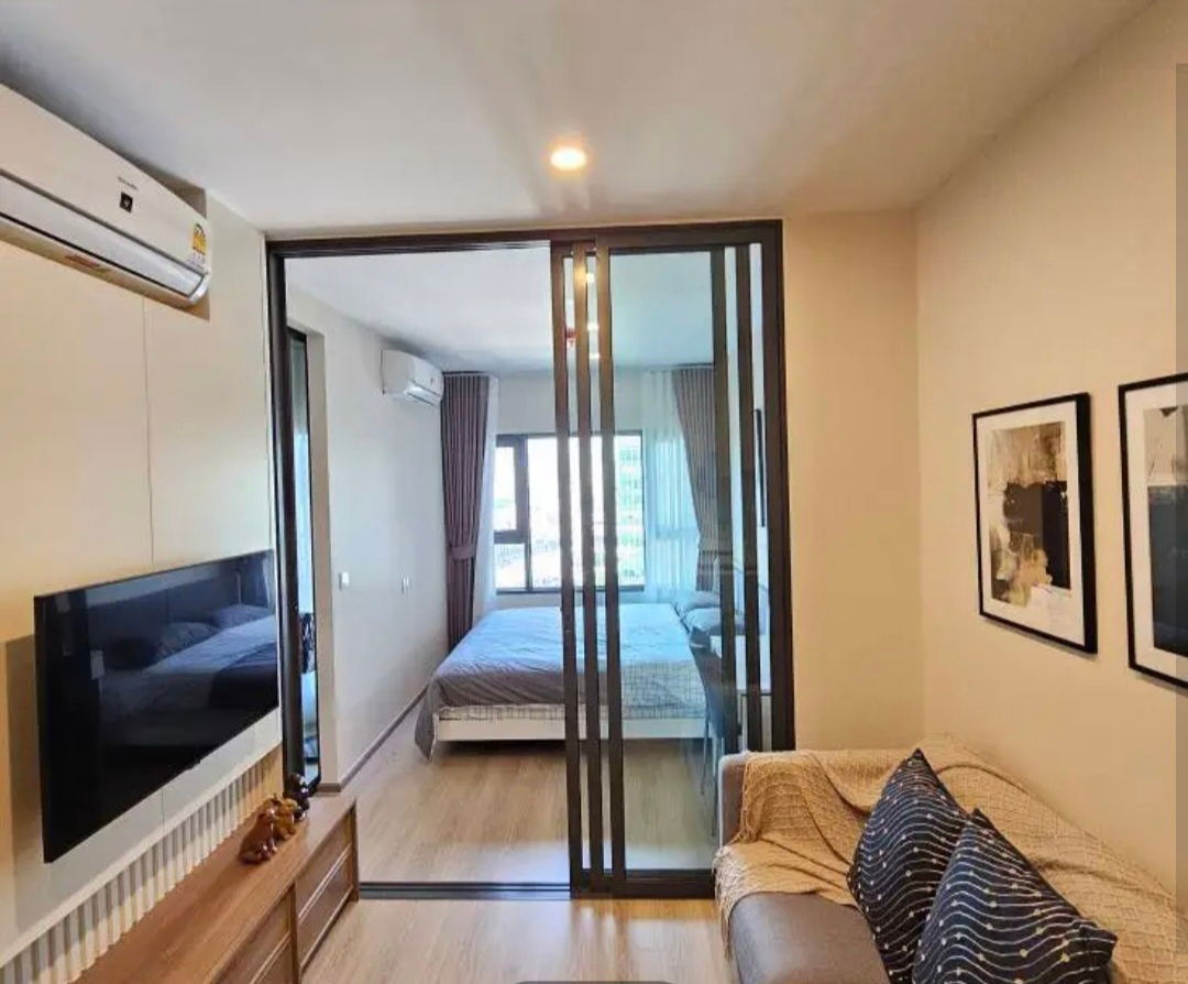 picture Condo For Rent // Life Rama4 - Asoke - 9/19