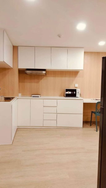 picture Urgent Sale! Condo with Tenant "Laem Chabang Tower" - Cheapest in Project! 8th Floor, City Center, Newly Renovated. - 14/16