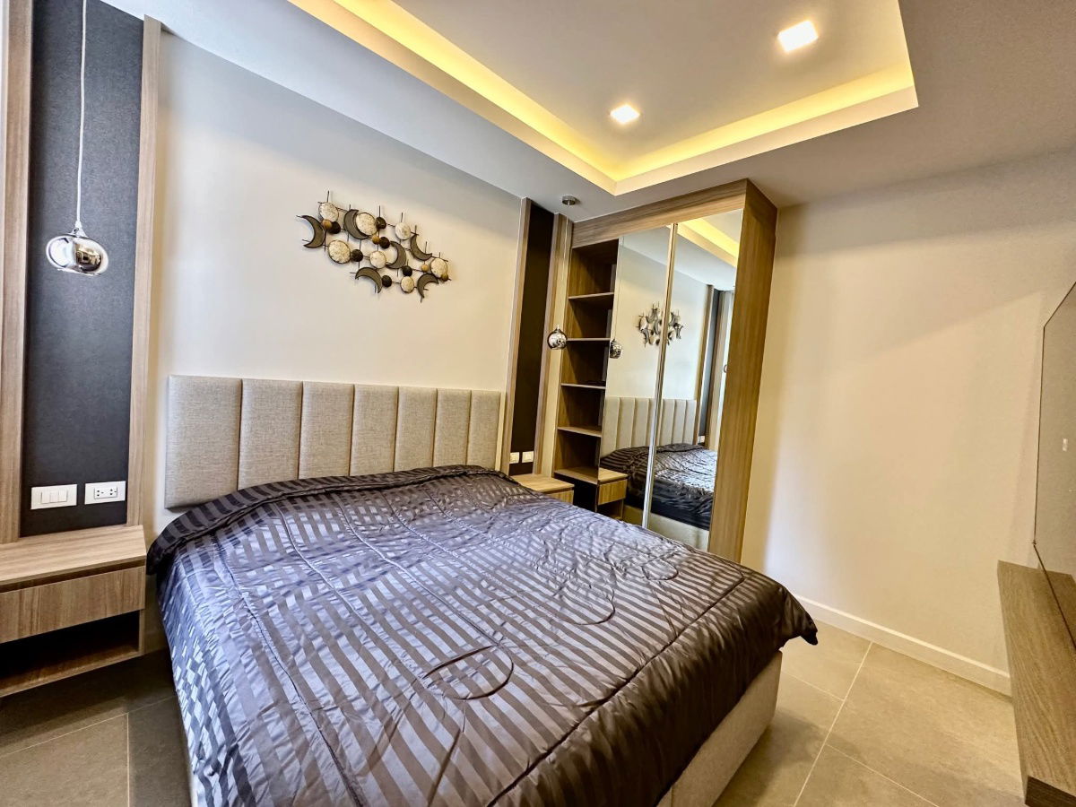 picture House Luxury for rent To beach only 5mins - 24/25