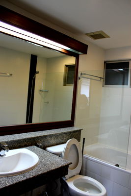 ขายคอนโด : ขายคอนโด 2 ห้องนอน ที่ คอนโด NS Tower หลังห้าง Central Bangna