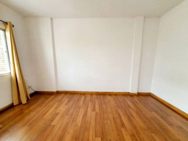 picture FOR RENT  TOWNHOUSE PROPERTY  15000 BAHT per MONTH - 12/17