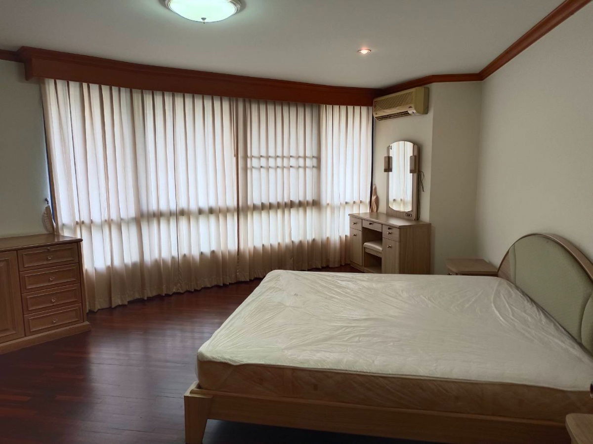 picture Two-bedroom Condominium unit for sale in Prestige Condominium Thana City, Near Vero International School - 4/10