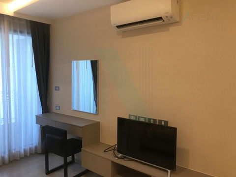 For rent, Vtara Sukhumvit 36, 1 bedroom, 8th floor, Building B, near BTS Thonglor.