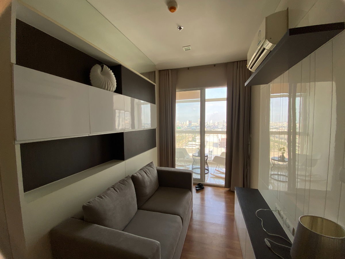 picture One-bedroom unit for rent in The Coast Bangkok Condominium, near with skywalk to BTS Bangna Station - 5/7