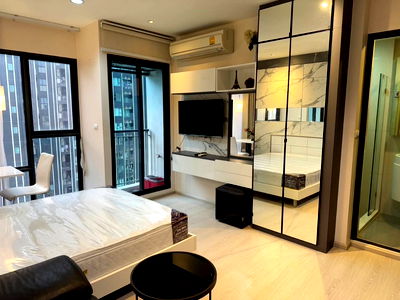 Condos for rent True Tower Ratchada : Condo For Rent  Rhythm Asoke 1  1 Studiorooom  22.5 Sq.m  Near MRT Rama 9 rental fee 14000-