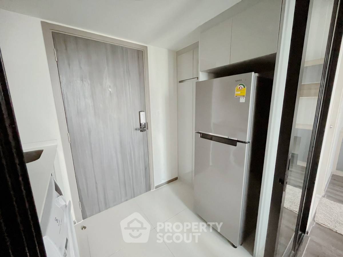 picture 1-BR Condo at Knights Bridge Space Rama 9 near MRT Phra Ram 9 (ID 1177313) - 8/10