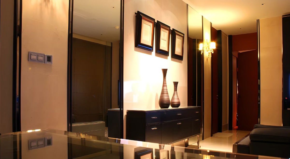 picture The Infinity Condominium Sathorn for Sale - 2/12