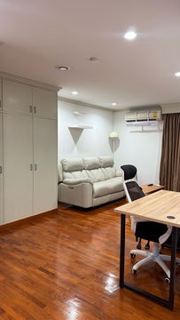 Condo For Rent | The Best Value In The Project “Sampoom Garden” 56 Sq.m. Near BTS Saint Louis