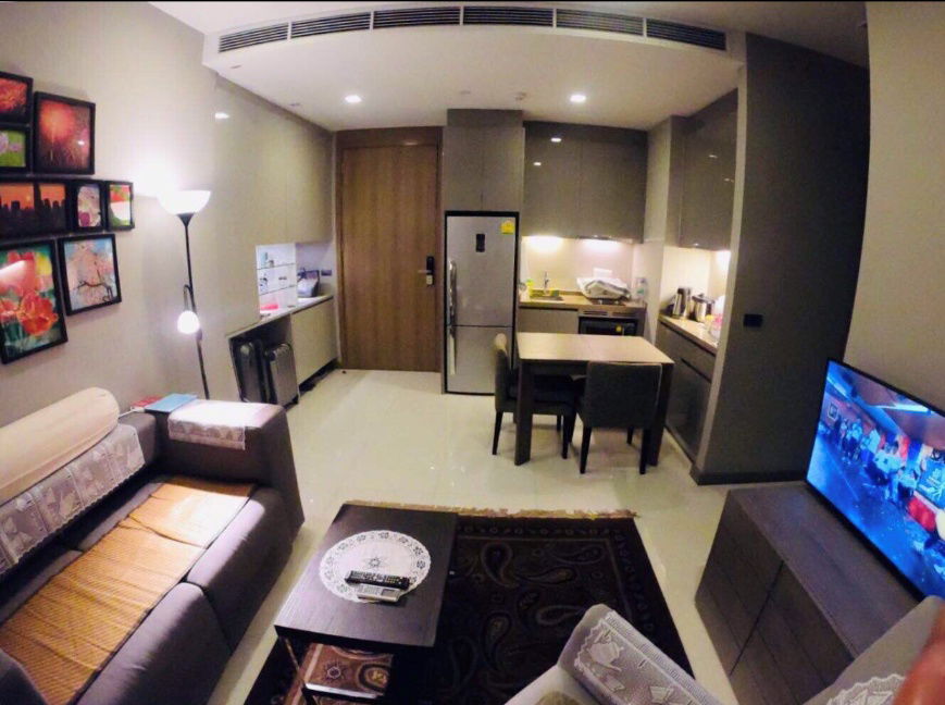 picture One-bedroom Condominium unit for rent in M Silom, near Chong Nonsi BTS Station - 4/9
